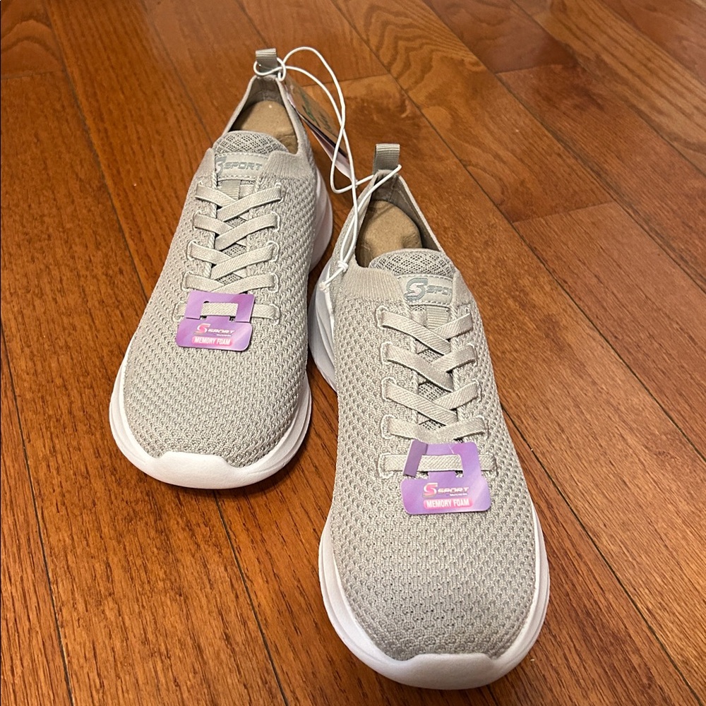 Sketchers sport in gray with memory foam